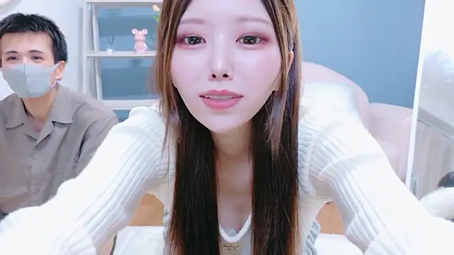 Snapshot of Reto-sama chatting on October 12, 2025, 1:34 pm Reto-sama online show from October 12, 2025, 1:34 pm