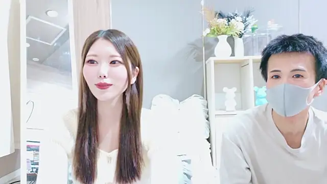 Snapshot of Reto-sama chatting on October 17, 2025, 1:24 pm Reto-sama online show from October 17, 2025, 1:24 pm