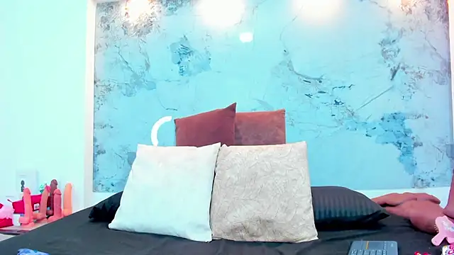 Snapshot of Ambeer_red1 chatting on October 14, 2025, 8:20 pm Ambeer red1 online show from October 14, 2025, 8:20 pm