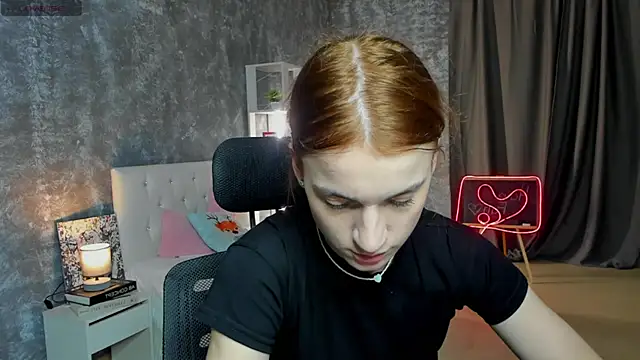 stacey  doll online show from October 14, 2025, 1:50 am