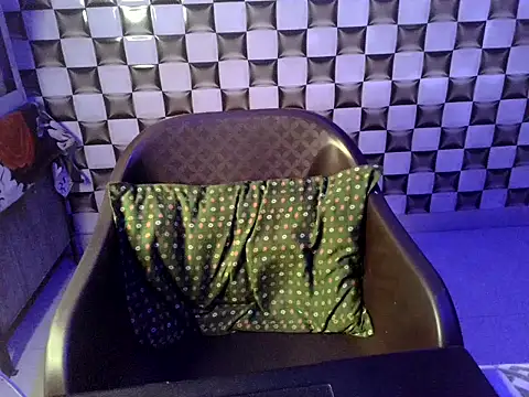 Snapshot of Beautiful_ladki chatting on October 11, 2025, 7:15 pm Beautiful ladki online show from October 11, 2025, 7:15 pm