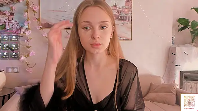 Snapshot of CindyGreen chatting on October 28, 2025, 6:12 am CindyGreen online show from October 28, 2025, 6:12 am