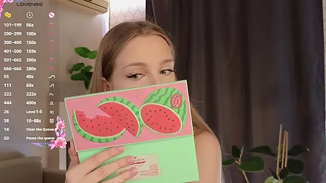 Snapshot of CindyGreen chatting on November 24, 2025, 6:46 am CindyGreen online show from November 24, 2025, 6:46 am