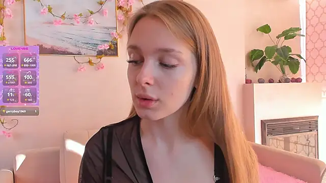 Snapshot of CindyGreen chatting on October 18, 2025, 6:26 am CindyGreen online show from October 18, 2025, 6:26 am