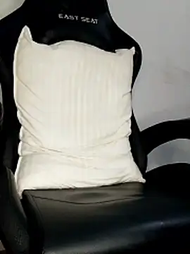 Bosssweet22cm online show from February 5, 2026, 4:52 am