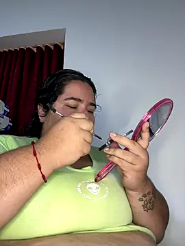 Snapshot of Mariana_cooper_07 chatting on October 16, 2025, 7:44 pm Mariana cooper 07 online show from October 16, 2025, 7:44 pm