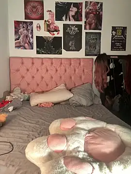 Snapshot of _maki__ chatting on November 8, 2025, 2:26 am maki online show from November 8, 2025, 2:26 am