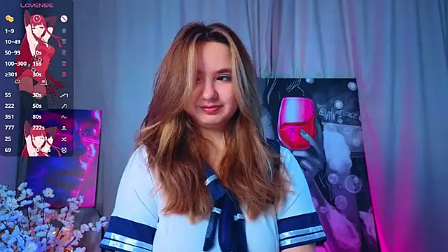 Snapshot of LucilleMcBride chatting on November 15, 2025, 7:01 am LucilleMcBride online show from November 15, 2025, 7:01 am