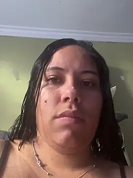 Snapshot of Oskeyli chatting on November 13, 2025, 8:02 pm Oskeyli online show from November 13, 2025, 8:02 pm