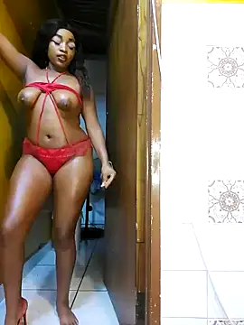 Snapshot of SultryCocoBabe chatting on October 28, 2025, 7:02 pm SultryCocoBabe online show from October 28, 2025, 7:02 pm