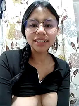 SofieLove 01 online show from March 13, 2026, 9:14 am