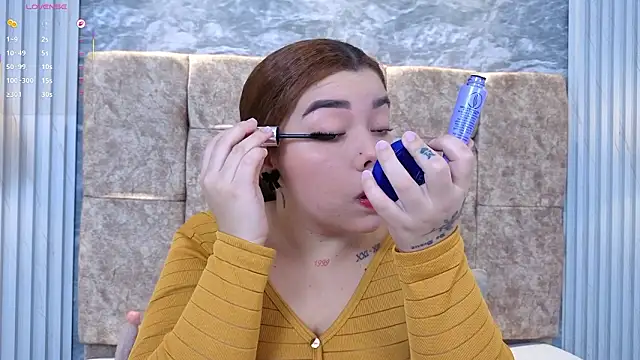 Snapshot of leilapons chatting on February 26, 2026, 7:47 pm leilapons online show from February 26, 2026, 7:47 pm