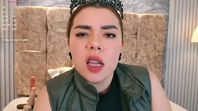 Snapshot of leilapons chatting on March 5, 2026, 7:43 pm leilapons online show from March 5, 2026, 7:43 pm