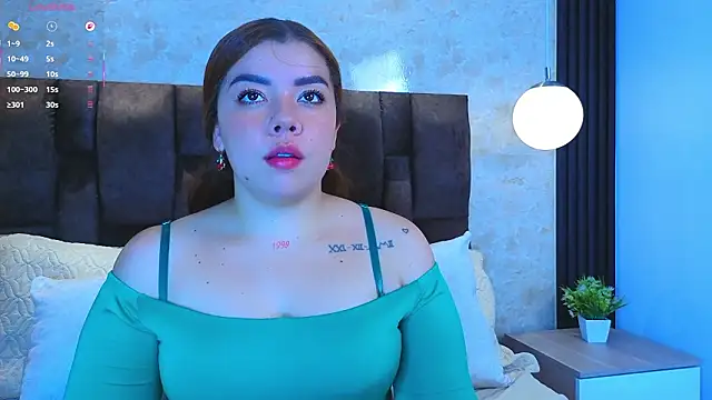 Snapshot of leilapons chatting on March 19, 2026, 10:32 pm leilapons online show from March 19, 2026, 10:32 pm