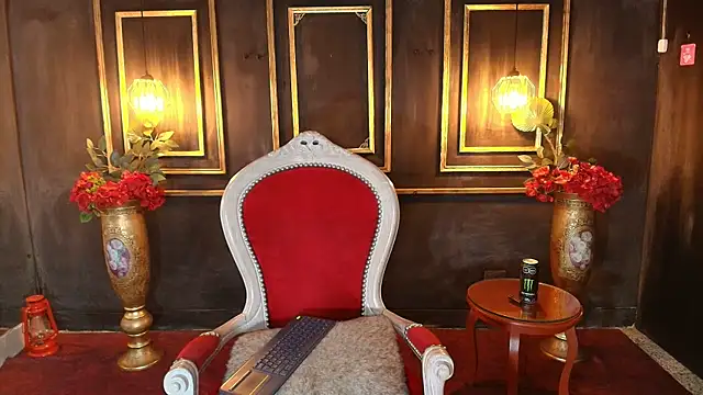 Snapshot of salem_rose chatting on December 2, 2025, 7:37 pm salem rose online show from December 2, 2025, 7:37 pm