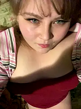 BeckiXrose online show from December 5, 2025, 9:12 pm