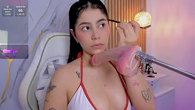 Snapshot of alissaowens_ chatting on June 23, 2026, 11:08 am alissaowens online show from June 23, 2026, 11:08 am
