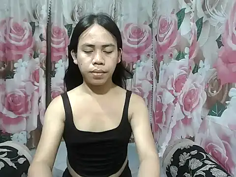 Snapshot of exoticpinay_dolly chatting on May 5, 2026, 1:30 am exoticpinay dolly online show from May 5, 2026, 1:30 am