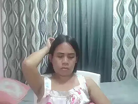 Snapshot of exoticpinay_dolly chatting on May 16, 2026, 12:20 am exoticpinay dolly online show from May 16, 2026, 12:20 am