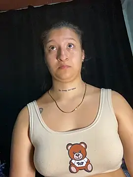 EVAH LEE  online show from July 30, 2026, 3:38 am
