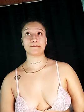 EVAH LEE  online show from July 23, 2026, 3:04 am
