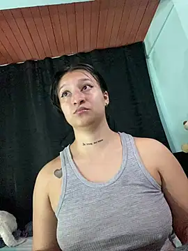 Snapshot of EVAH_LEE_ chatting on June 20, 2026, 3:22 am EVAH LEE online show from June 20, 2026, 3:22 am