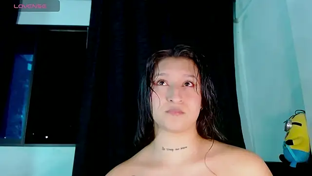 Snapshot of EVAH_LEE_ chatting on May 23, 2026, 1:59 am EVAH LEE online show from May 23, 2026, 1:59 am