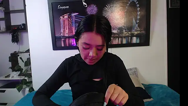 Snapshot of hellenngp chatting on November 5, 2025, 7:50 pm hellenngp online show from November 5, 2025, 7:50 pm