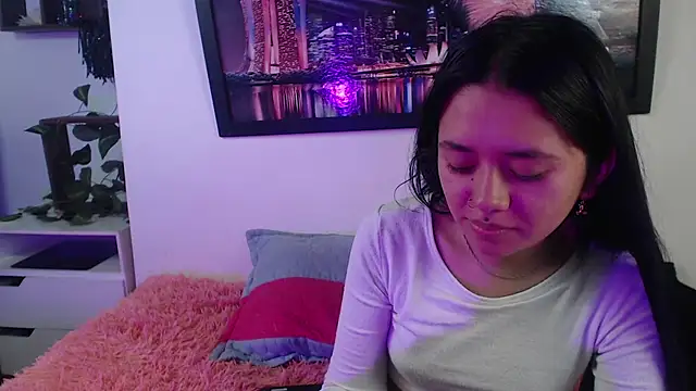 Snapshot of hellenngp chatting on November 18, 2025, 7:50 pm hellenngp online show from November 18, 2025, 7:50 pm