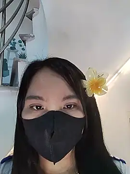 Snapshot of -Mie-xxx chatting on February 18, 2026, 4:47 pm -Mie-xxx online show from February 18, 2026, 4:47 pm