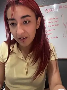 Snapshot of JuliethaDemon_ chatting on October 30, 2025, 1:20 pm JuliethaDemon online show from October 30, 2025, 1:20 pm