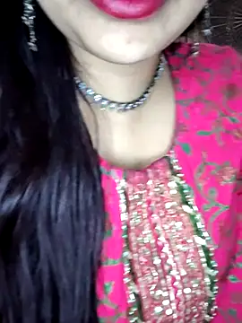 annanya01 online show from October 6, 2025, 4:19 pm