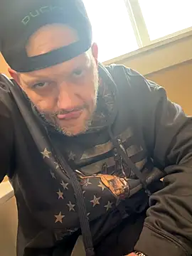 Bigrich112277 online show from November 4, 2025, 7:39 pm