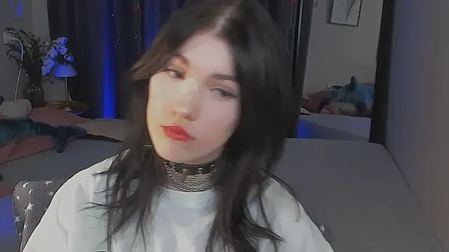 Snapshot of Sophie_SkyAngel chatting on November 27, 2025, 2:06 pm Sophie SkyAngel online show from November 27, 2025, 2:06 pm