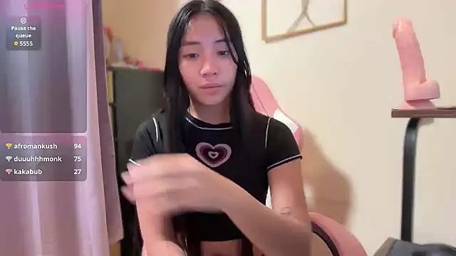 Sweetcummer laura online show from March 17, 2026, 11:19 pm