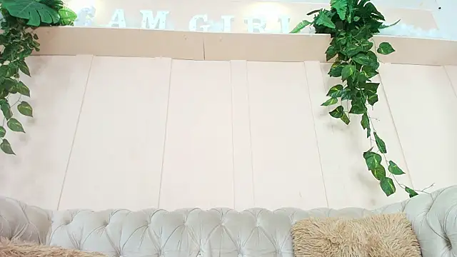 Snapshot of lorena_rubio chatting on October 12, 2025, 12:06 pm lorena rubio online show from October 12, 2025, 12:06 pm