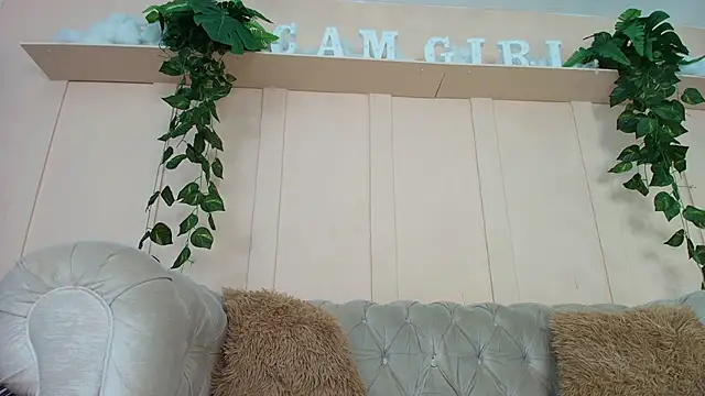 Snapshot of lorena_rubio chatting on October 18, 2025, 12:07 pm lorena rubio online show from October 18, 2025, 12:07 pm