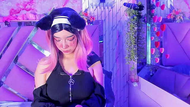 Akane Hikari  online show from March 13, 2026, 4:39 am