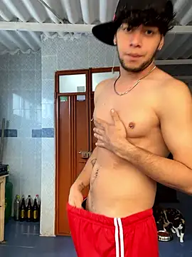 enzo vittale03  online show from January 11, 2026, 6:59 pm