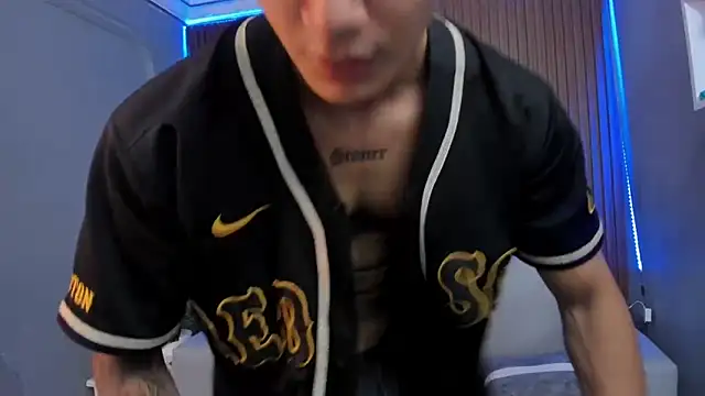 Leo santoro online show from October 7, 2025, 1:34 pm