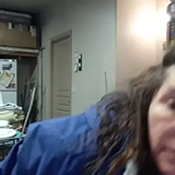 Snapshot of petalsexy chatting on December 5, 2025, 8:39 pm petalsexy online show from December 5, 2025, 8:39 pm