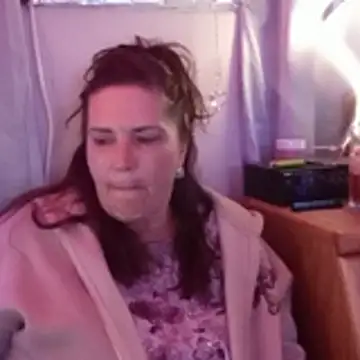 Snapshot of petalsexy chatting on November 28, 2025, 6:57 am petalsexy online show from November 28, 2025, 6:57 am