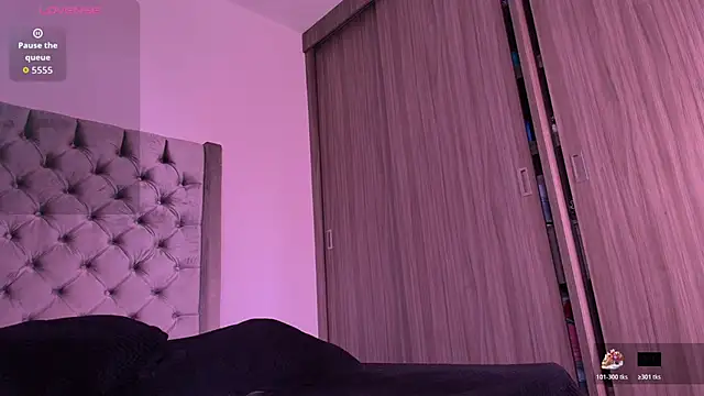 Snapshot of dreamsussi chatting on March 19, 2026, 8:09 pm dreamsussi online show from March 19, 2026, 8:09 pm