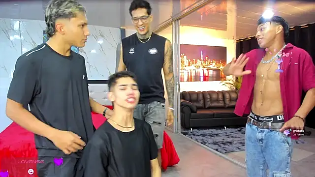 Snapshot of Bisexlifehot__ chatting on March 20, 2026, 11:17 pm Bisexlifehot online show from March 20, 2026, 11:17 pm