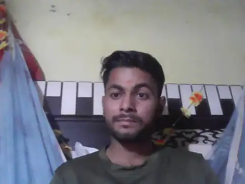 Snapshot of ursdreamperson chatting on October 26, 2025, 4:29 pm ursdreamperson online show from October 26, 2025, 4:29 pm