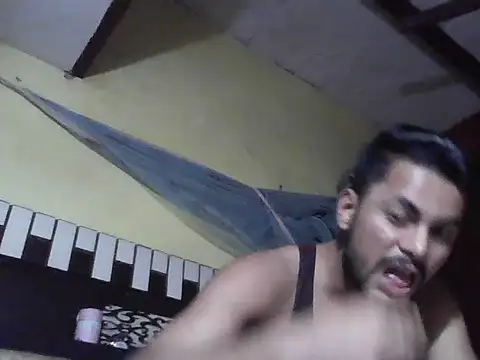 Snapshot of ursdreamperson chatting on November 4, 2025, 9:57 am ursdreamperson online show from November 4, 2025, 9:57 am