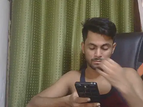 Snapshot of ursdreamperson chatting on July 21, 2026, 1:01 pm ursdreamperson online show from July 21, 2026, 1:01 pm