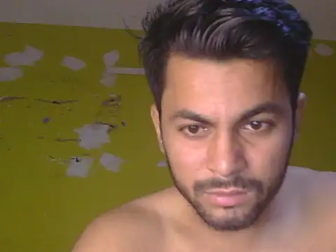Snapshot of ursdreamperson chatting on July 14, 2026, 2:05 am ursdreamperson online show from July 14, 2026, 2:05 am