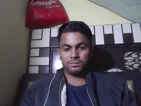 Snapshot of ursdreamperson chatting on November 21, 2025, 3:11 pm ursdreamperson online show from November 21, 2025, 3:11 pm