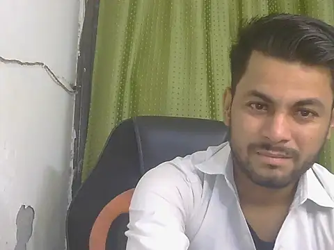 Snapshot of ursdreamperson chatting on July 29, 2026, 1:16 am ursdreamperson online show from July 29, 2026, 1:16 am